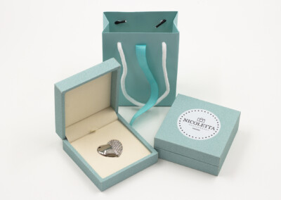 USB - LUXURY PACK MIT HERZ-USB